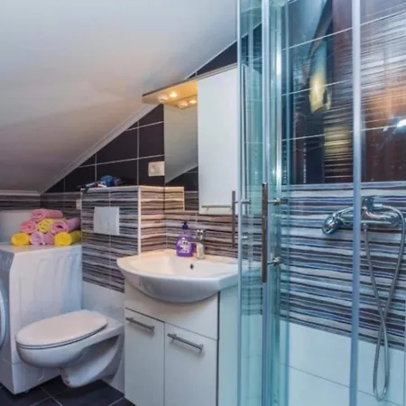 Apartment Grljusic - One Bedroom 208 *