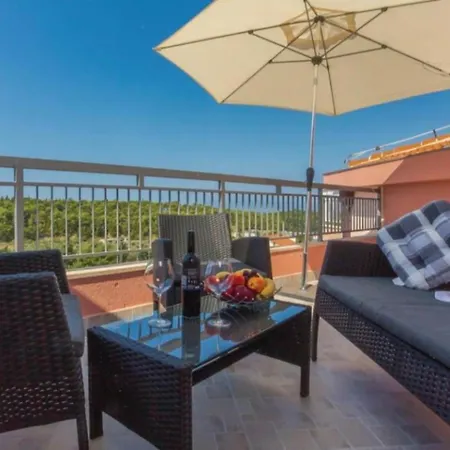 Apartment Grljusic - One Bedroom 208